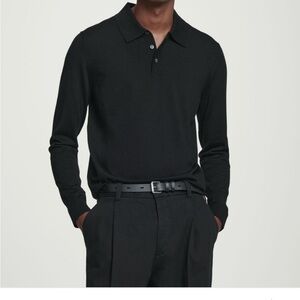 Men’s navy 100% wool knit polo sweater